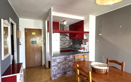 APARTAMENTO  EN VENTA  AV REPUBLICA CATALANA , EMPURIABRAVA