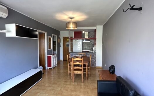 APARTAMENTO  EN VENTA  AV REPUBLICA CATALANA , EMPURIABRAVA